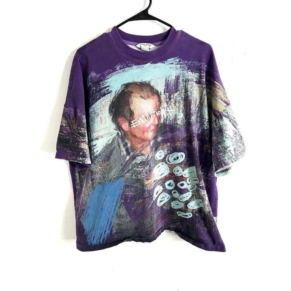 URBAN REVIVO Emotional Size 8 Multicolor Graphic Tee